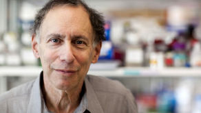 MIT Professor’s Moderna Stake on Brink of Topping $1 Billion